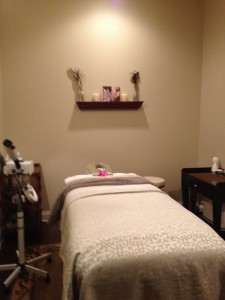 Facial Treatment Table